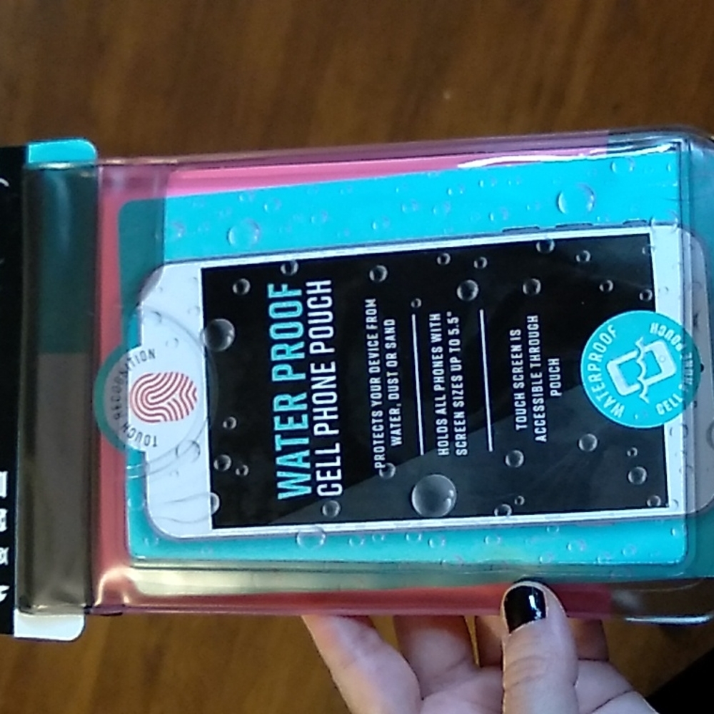 Waterproof cell phone pouch